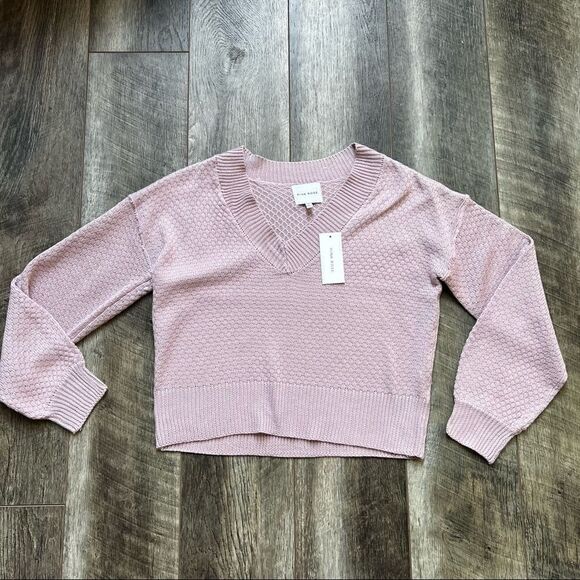 Pink Rose NWT Textured V-Neck Sweater Mauve Lavender Size Medium - Picture 5 of 9